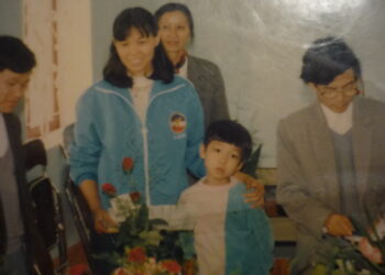 Xin Lỗi “Đầu Xanh”
